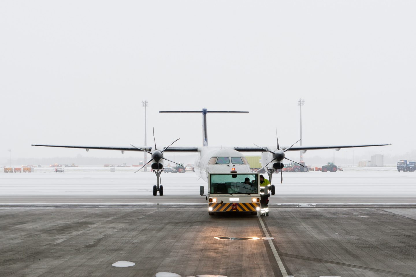 Augsburg Airways GmbH - Kabinenumbau DHC8-400